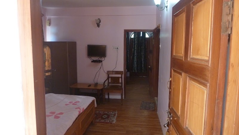 Hotel The Noorani - Hotel The Noorani, Station, Poplars Compound, behind Hotel Alps, opposite Ropeway Road, Mallital, Nainital, Uttarakhand 263001, India