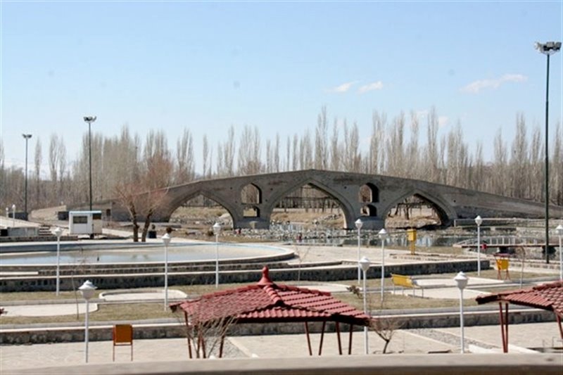 Mir Baha'addin Bridge - Mir Baha'addin Bridge, Zanjan Province, Zanjan, پل تاریخی زنجانرود، MF5F+226, Iran