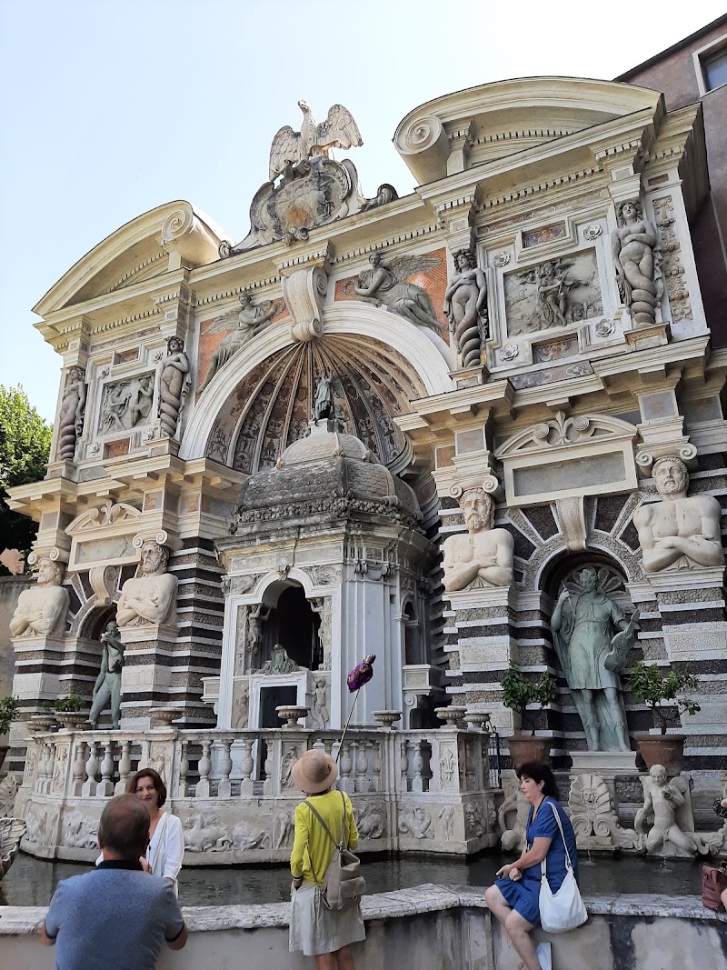 P.za Trento, 5 - P.za Trento, 5, 00019 Tivoli RM, Italy