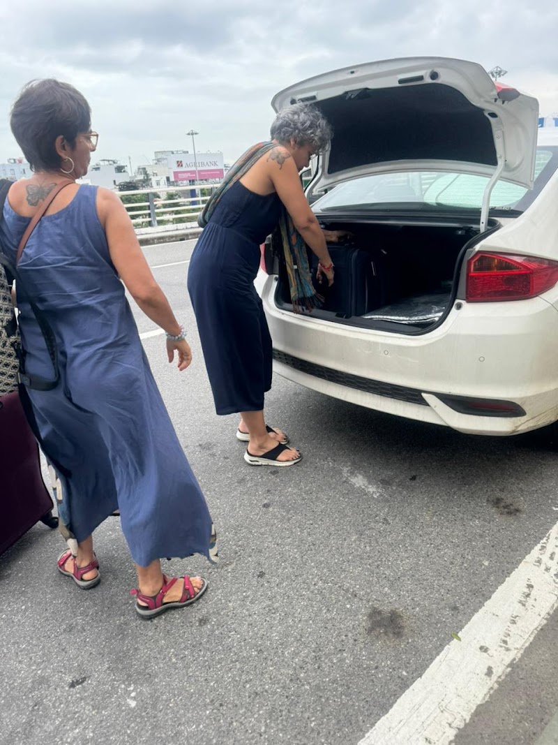 Bean Travel – Car Rental & Travel Services - Bean Travel – Car Rental & Travel Services, Lầu 14, Toà nhà HM Town, 412 Nguyễn Thị Minh Khai, Bàn Cờ, Hồ Chí Minh, Vietnam