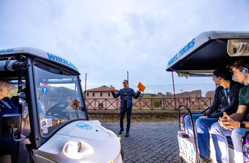 Wheel Tours Roma - Wheel Tours Roma, Via Urbana, 40, 00184 Roma RM, Italy