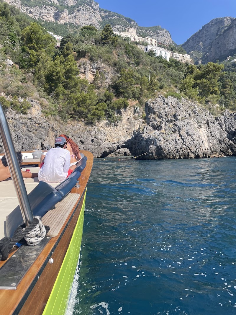 Cruise & Snorkel Amalfi Coast - Amalfi Boat Tours - Cruise & Snorkel Amalfi Coast - Amalfi Boat Tours, Molo, Darsena, 84011 Amalfi SA, Italy