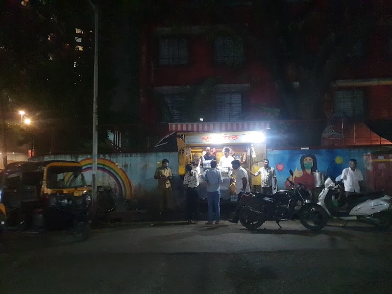 Sunil Vada Pav - Sunil Vada Pav, 17, 16th Rd, Subhash Nagar, Chembur, Mumbai, Maharashtra 400071, India