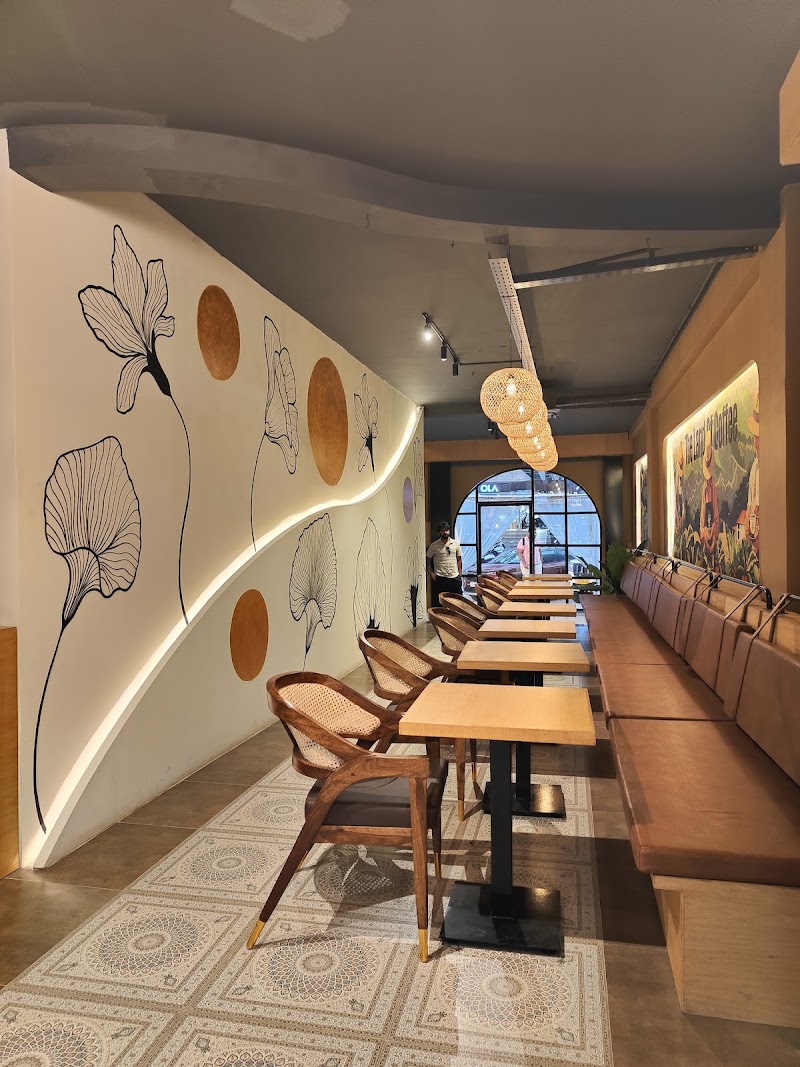 Big bean cafe - Big bean cafe 28, 80 Feet Rd, S.T. Bed, 4th Block, Koramangala, Bengaluru, Karnataka 560034, India