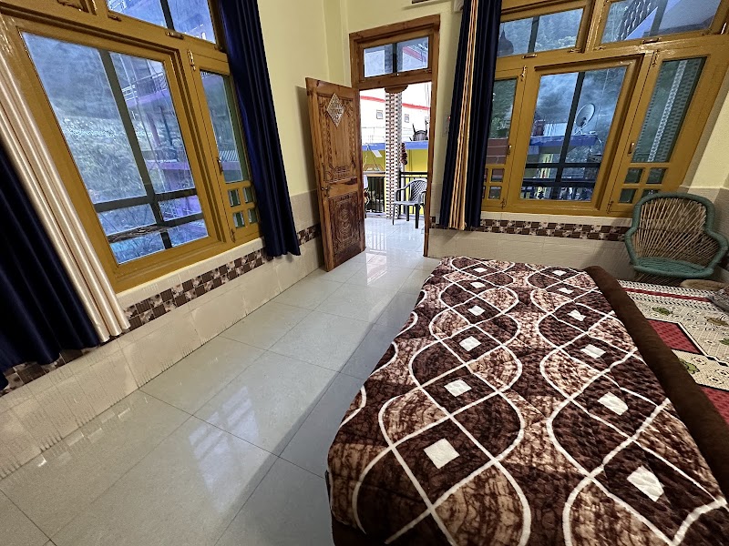 Moonlight cafe chojh - Moonlight cafe chojh, Kasol choj, near parvati river bridge, Kasol, Sosan, Himachal Pradesh 175105, India