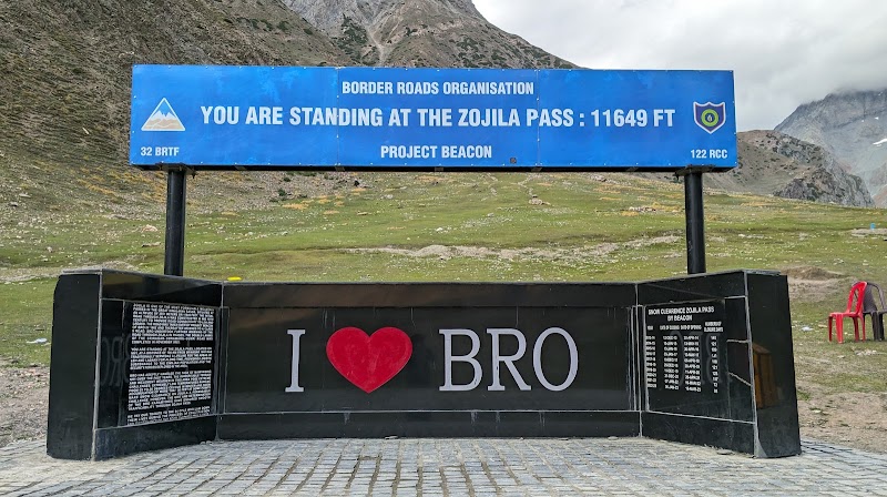 Zojila Pass (Zero Point) - Zojila Pass (Zero Point), 78W9+VXM, Sonamarg, Forest Block, 194102