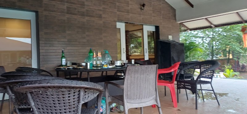 TWIN VILLA - TWIN VILLA, Twin Villas, Road, Igatpuri, Maharashtra 422403, India