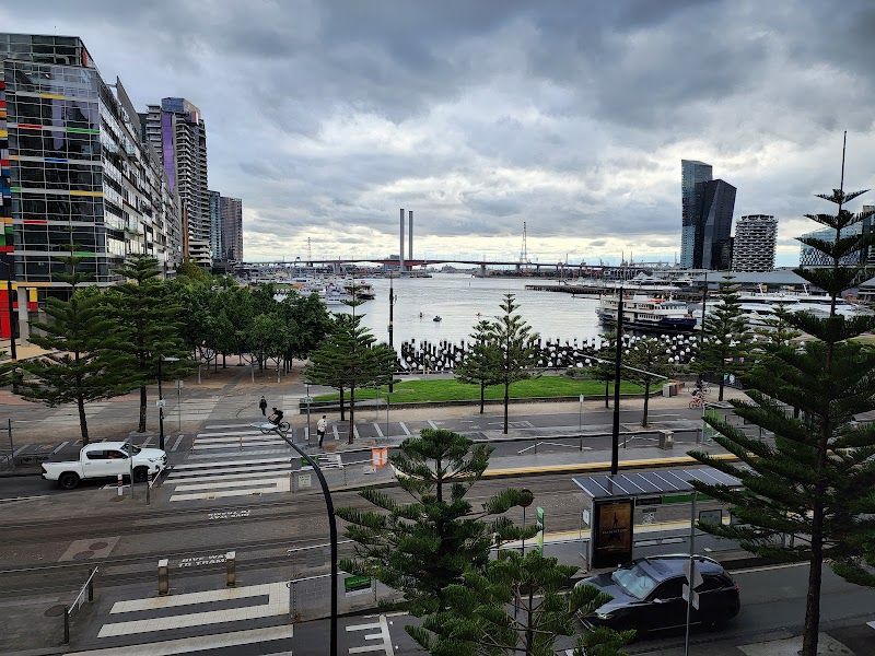 Docklands Park - Docklands Park, 1-91 Harbour Esplanade, Docklands VIC 3008, Australia