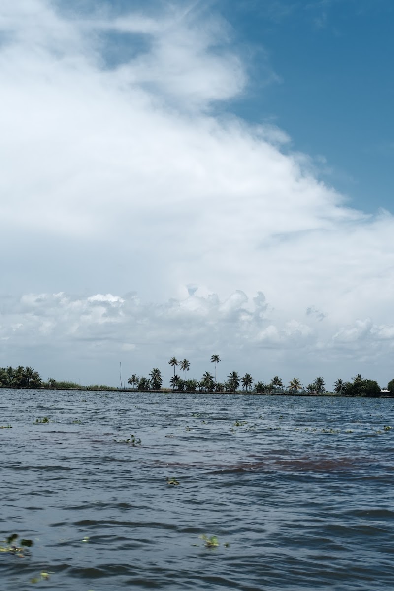 Alleppey Hub - Alleppey Hub F8P9+WJ6, Kunnumpuram, Alappuzha, Keralam 688012, India