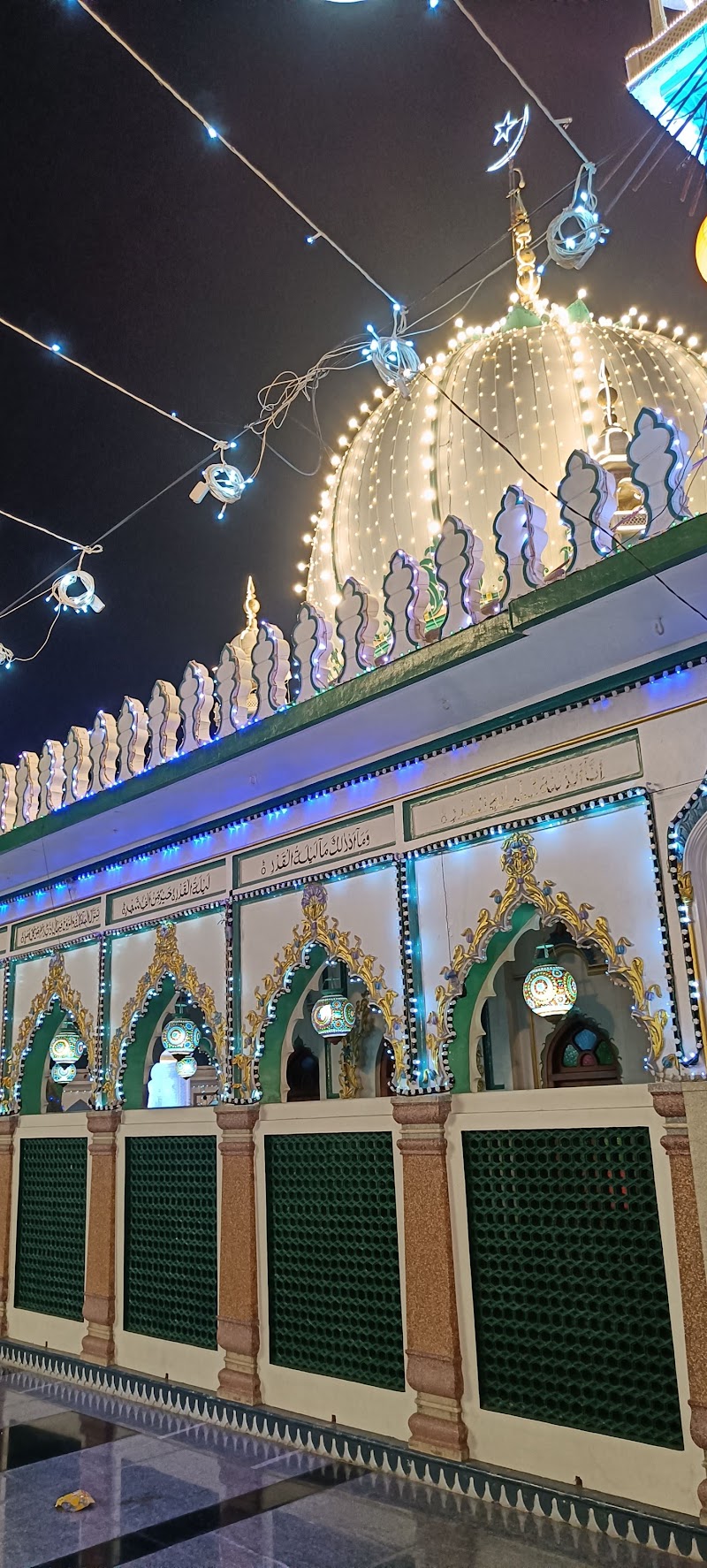 Hazrat alhaj sufi Gaffar hasan chisti sha R.A - Hazrat alhaj sufi Gaffar hasan chisti sha R.A, 3P6X+J6G, Abhanpur, Chhattisgarh 493661, India