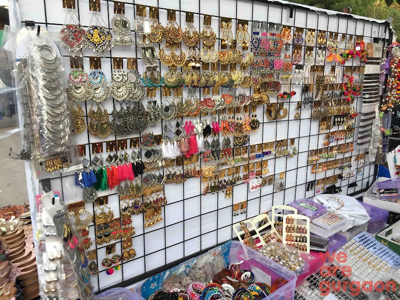 HUDA Market, Sector 14 - HUDA Market, Sector 14 DLF Colony, Sector 14, Gurugram, Haryana 122007, India