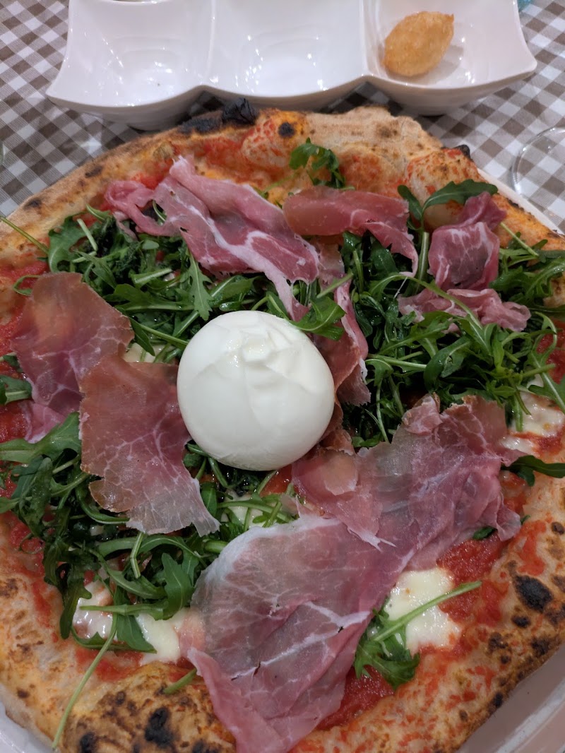 Pizzeria La Spiga - Pizzeria La Spiga, Lerchenfelder Str. 65, 1070 Wien, Austria
