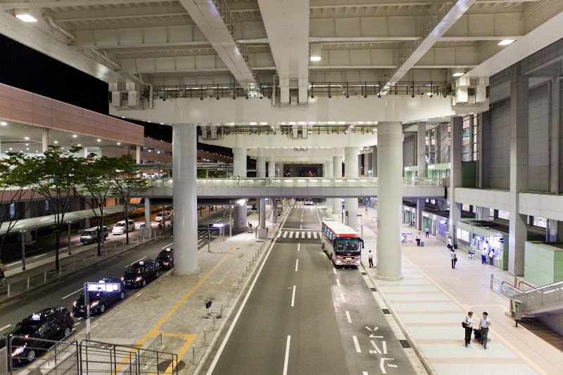 Kansai-Airport Station - Kansai-Airport Station Senshukukonaka, Tajiri, Sennan District, Osaka 549-0011, Japan