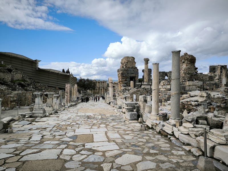 Ephesus Ancient Greek Theatre - Ephesus Ancient Greek Theatre Atatürk, 35920 Selçuk/İzmir, Türkiye