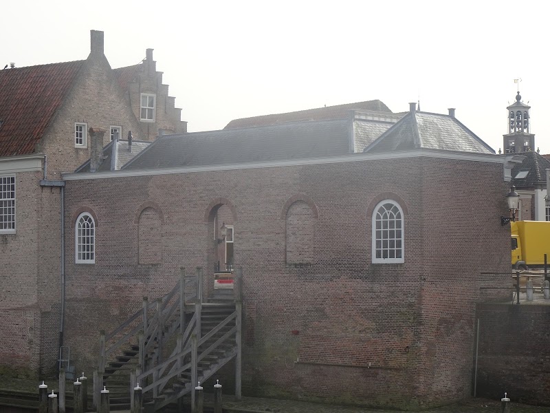 Visbank - Visbank, Vismarkt 1T, 5256 BC Heusden, Netherlands