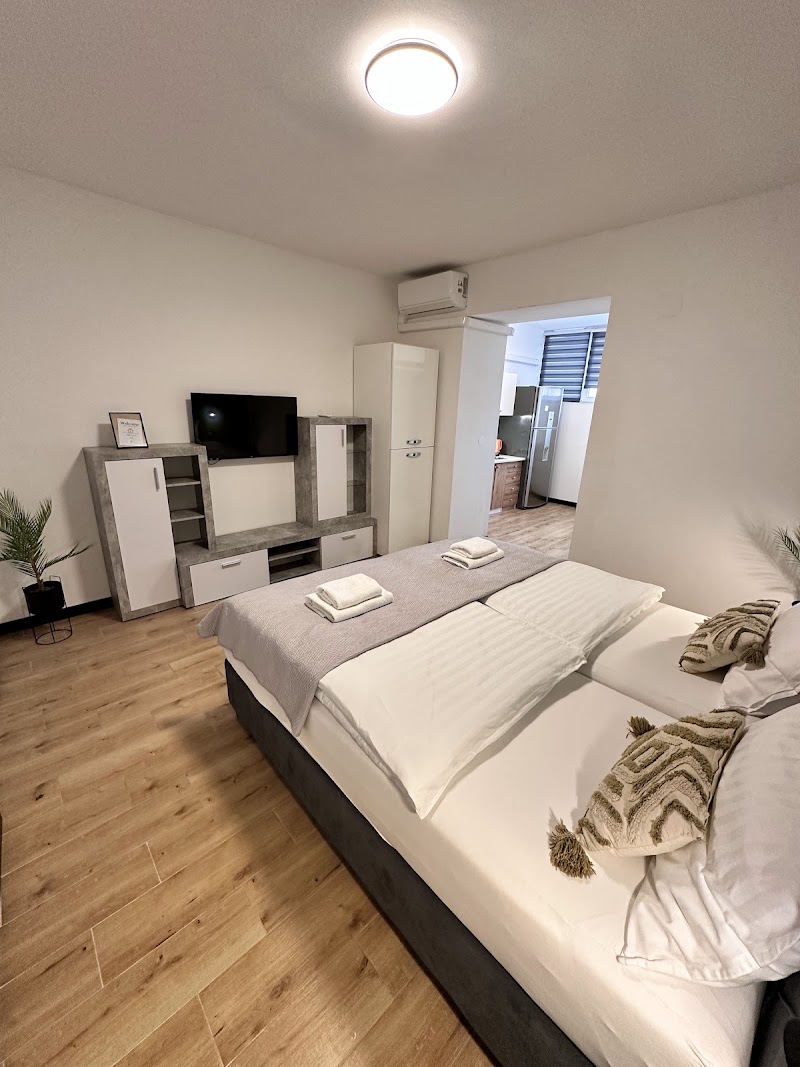 Crolivia Apartments near Arena, center of Pula - Crolivia Apartments near Arena, center of Pula Ul. Croazia 3, 52100, Pula, Croatia