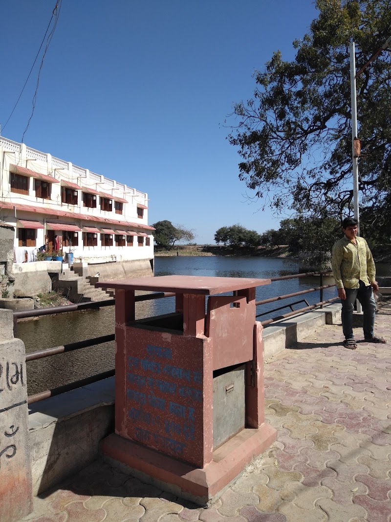 Gopi Talav Theertham - Gopi Talav Theertham, Samlasar, Gujarat 361335