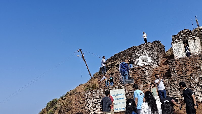 Mullayanagiri Peak - Mullayanagiri Peak 1, Mullayanagiri - Manikhyadhara - Bababudangiri, Inam Dattathreya Peeta, Aralaguppe, Karnataka 577131, India