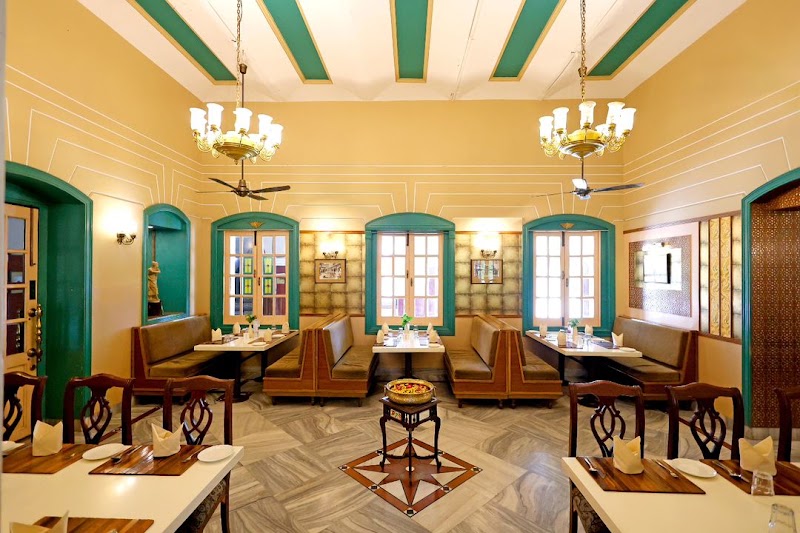 Canton Royale Restaurant