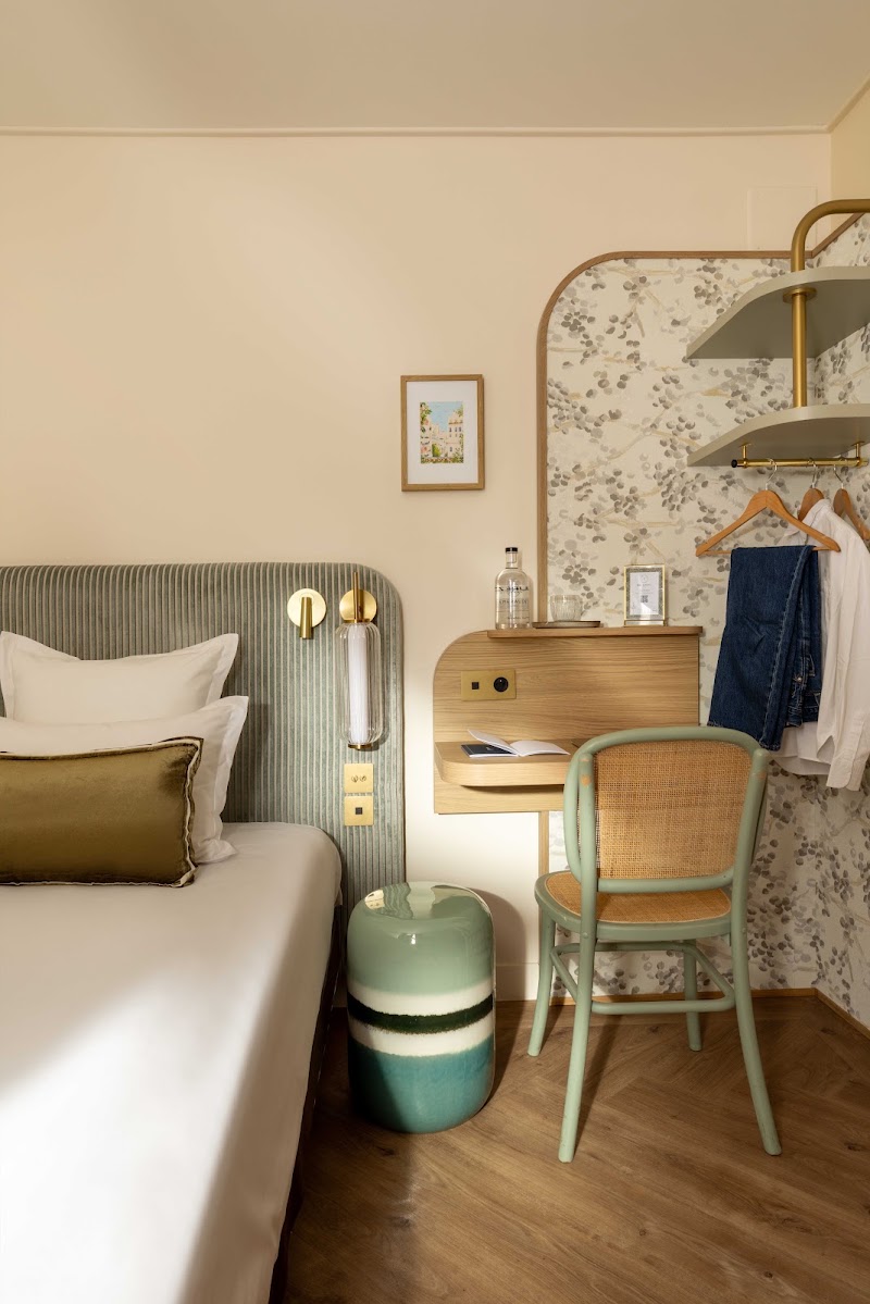 Be Onrii (ancien Hôtel d'Espagne) - Be Onrii (ancien Hôtel d'Espagne) 9 Cité Bergère, 75009 Paris, France