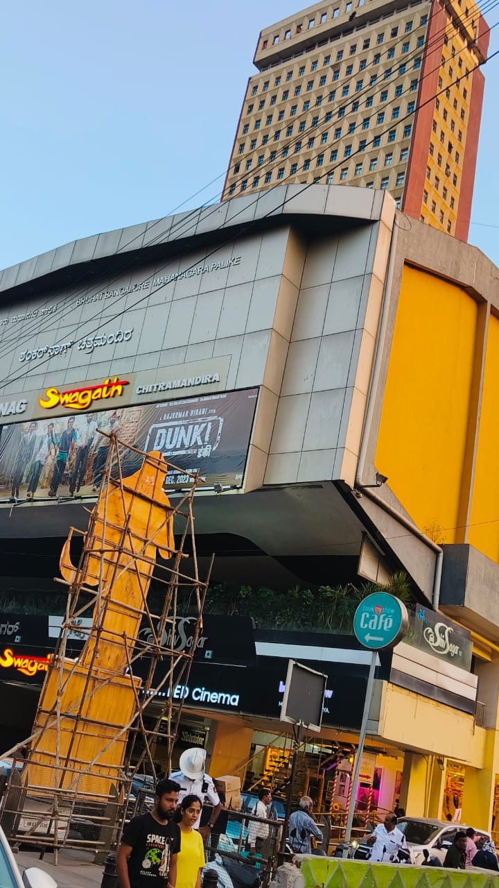 Mg road market for shoping - Mg road market for shoping 45-190, Brigade Rd, Shanthala Nagar, Ashok Nagar, Bengaluru, Karnataka 560001, India