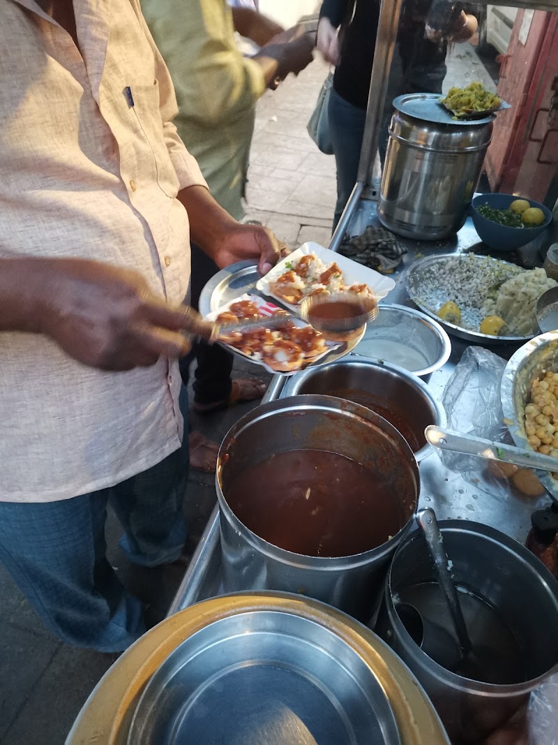 Ranjeet Pani Puri Wala - Ranjeet Pani Puri Wala 601 Sameer 180, Perry Rd, Bandra West, Mumbai, Maharashtra 400050, India