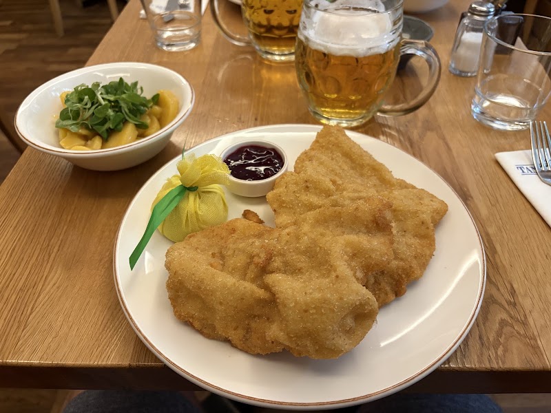 TANTE LIESL - TANTE LIESL Servitengasse 7, 1090 Wien, Austria