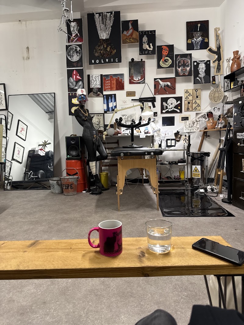 Create Destroy Studios - Platform Studios East - Create Destroy Studios - Platform Studios East, Platform Studios East - Studios LG1 MAXX/LG2, 133-141 Morning Ln, London E9 6LH, UK