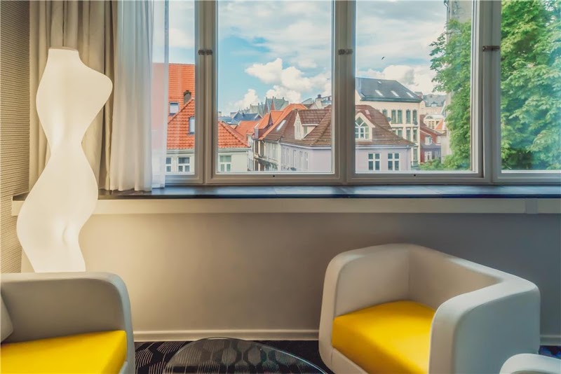 Magic Hotel Bergen City Center, a member of Radisson Individuals - Magic Hotel Bergen City Center, a member of Radisson Individuals Nedre Korskirkeallmenningen 1A, 5017 Bergen, Norway