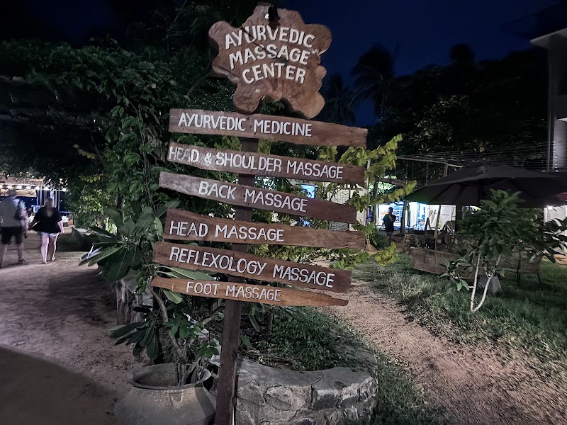 Fernandos beach market - Fernandos beach market, Allesgarden, 12 Beach road, Trincomalee 35000, Sri Lanka
