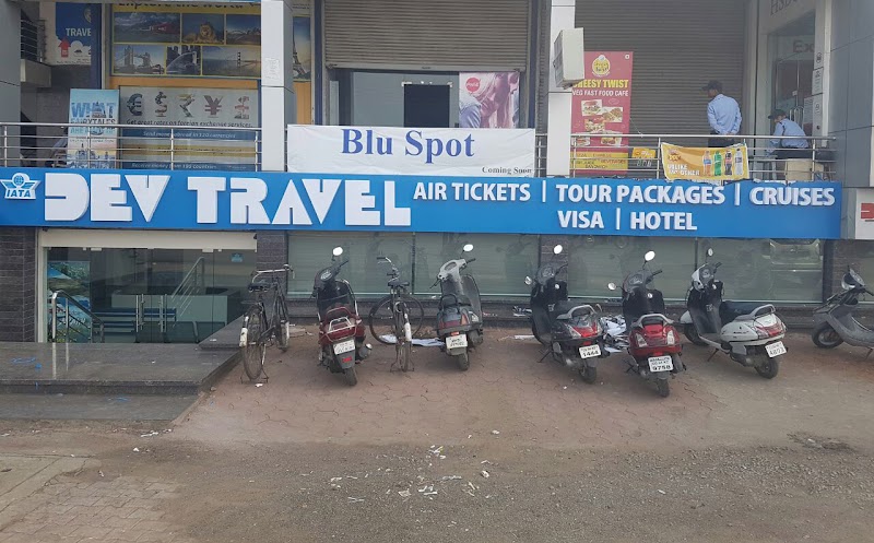 Dev Travel - Dev Travel, SLT Water Front, 109-112, Gaurav Path, opp. Lake, opposite Marine Drive, Moulipara, Telibandha, Raipur, Chhattisgarh 492001, India