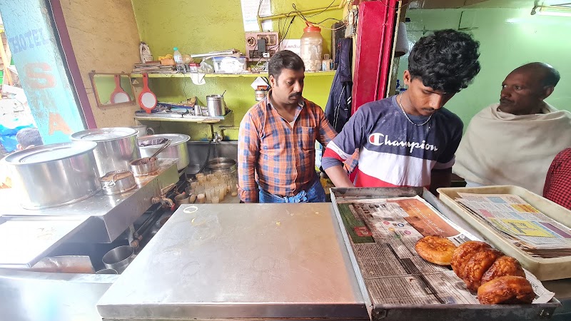 SABEER FAMILY RESTARENT - SABEER FAMILY RESTARENT PP. COMPLEX, MAIN ROAD, Poombarai, Kodaikanal, Tamil Nadu 624103, India
