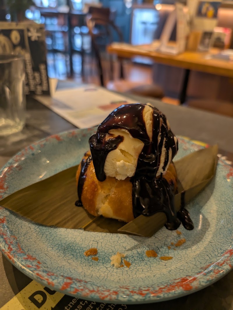 Banana Tree Henley - Banana Tree Henley 37 Hart St, Henley-on-Thames RG9 2AR, UK