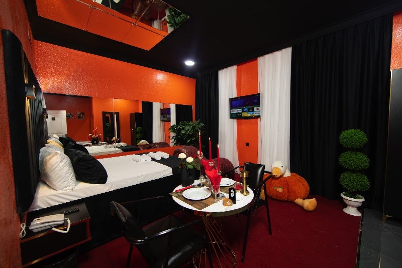 Art Garden Hotel - Art Garden Hotel Mikayıl Müşfiq, Bakı, Azerbaijan