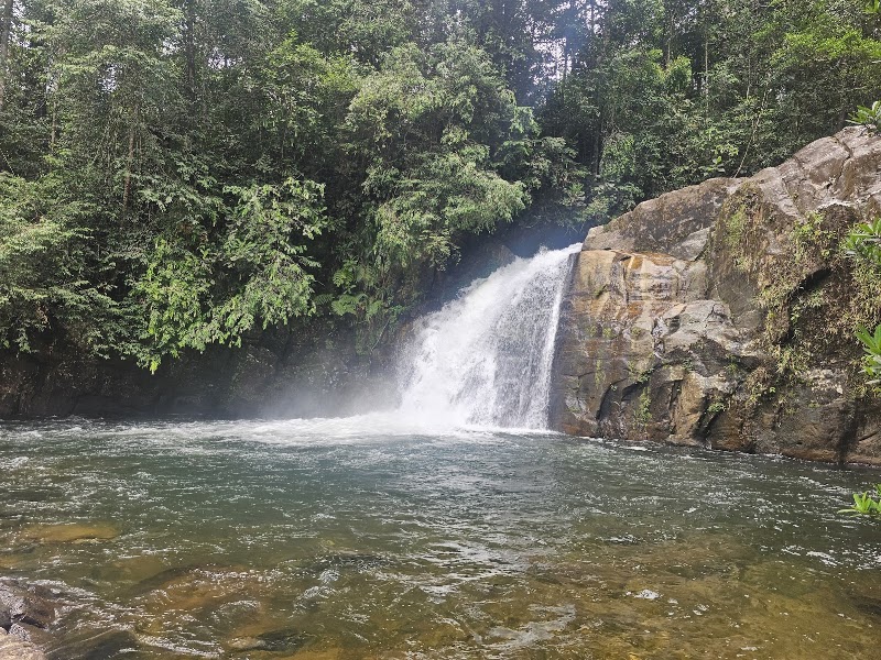 Kekuna Ella Falls - Lankagama