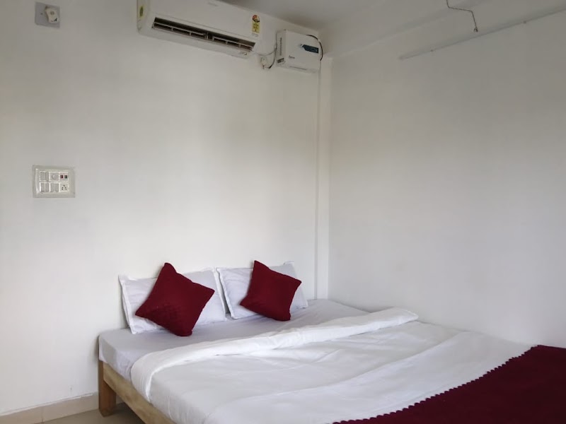 Hotel Subudhi Palace - Hotel Subudhi Palace, Sandha Jaga, Lokanath Rd, Namghar, Puri, Odisha 752001, India