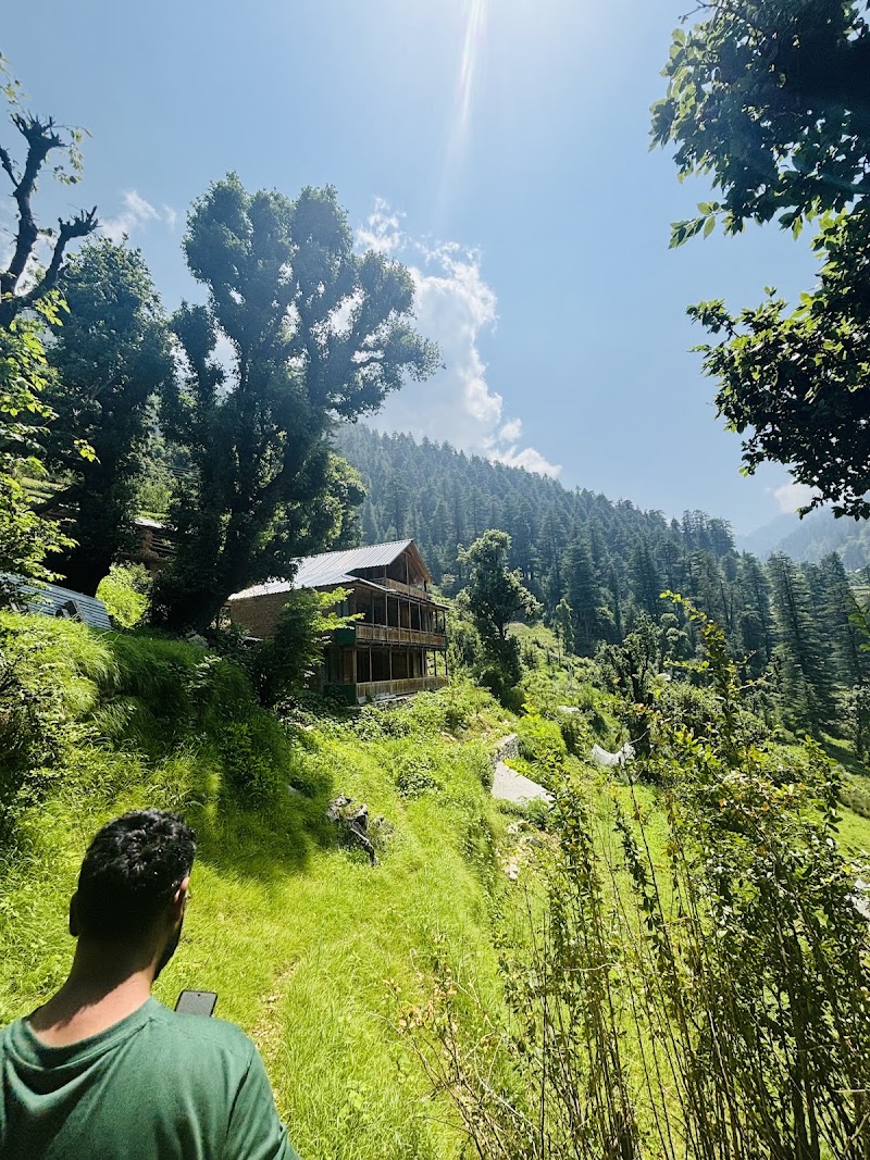 Mountain Nest Stay - Mountain Nest Stay Village Hirab, Hirab-Sajwar, Road, P.O, Shoja, Jibhi, Himachal Pradesh 175123, India