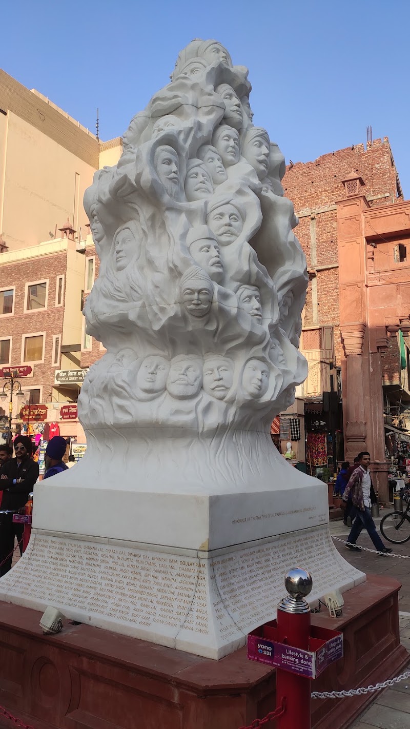 Statue of Maharaja Ranjit Singh - Statue of Maharaja Ranjit Singh, Shop no 12 to 15, JVFH+JRH Dharam Singh Market, 143 001, Chowk Phuwara, Town Hall, Katra Ahluwalia, Amritsar, Amritsar Cantt., Punjab 143006, India
