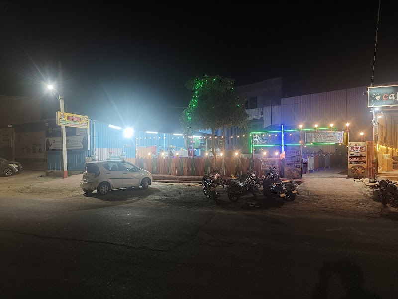 RRR dhaba & restaurant - RRR dhaba & restaurant Wakal Mata Rd, Gayariawas, Central Area, Udaipur, Rajasthan 313002, India