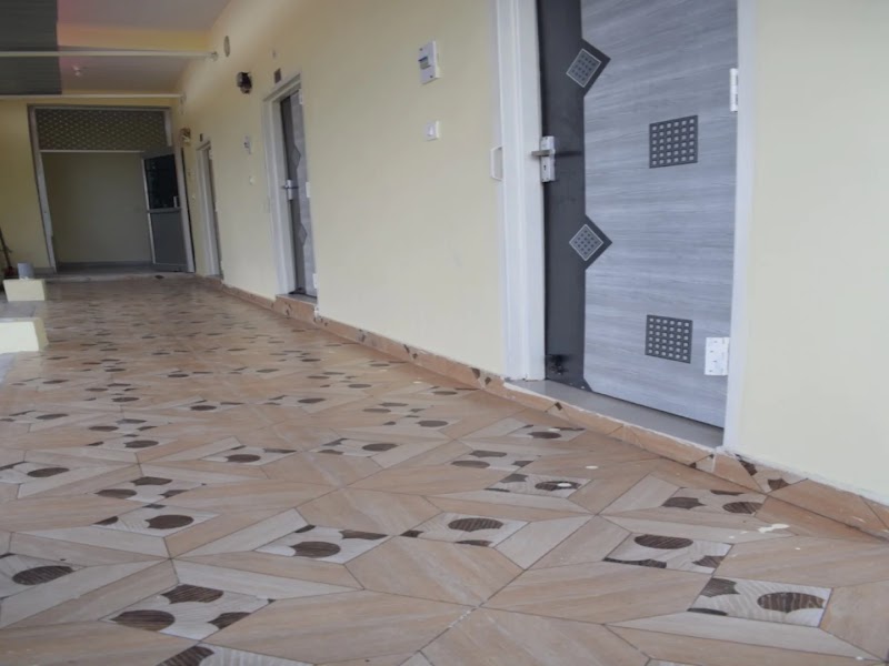 Hotel O by OYO Mount View - Hotel O by OYO Mount View, Union Bank Rd, near Central hospital, Bank Colony, Kusumkhera, Haldwani, Bomari Tallikham, Uttarakhand 263139, India