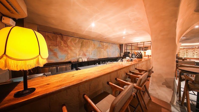 The dual room - The dual room 616, 12th Main Rd, 7th Cross, HAL 2nd Stage, Indiranagar, Bengaluru, Karnataka 560008, India