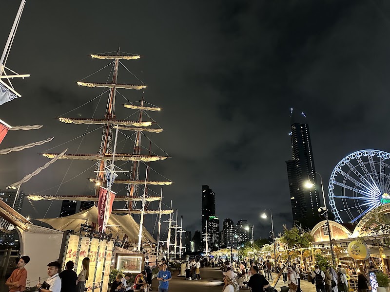 Asiatique Ferry Service to Sathon Pier - Asiatique Ferry Service to Sathon Pier, PG32+XM5, Wat Phraya Krai, Bang Kho Laem, Bangkok 10120, Thailand
