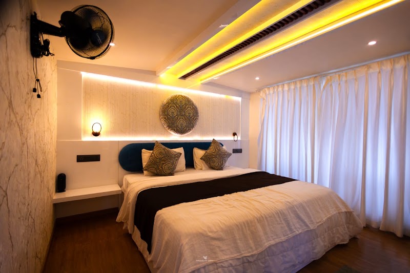 Whispering Waters Houseboat - Whispering Waters Houseboat Nehru Trophy Finishing Point, Road, Pallathuruthy, Alappuzha, Kerala 688003, India