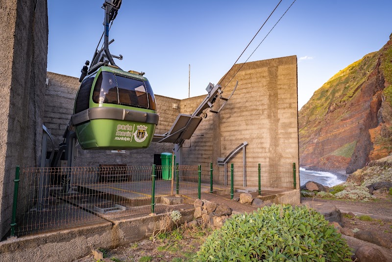 Teleférico das Achadas da Cruz - Teleférico das Achadas da Cruz, Vereda da Achada do Calhau, Caminho do Teleferico, 9270-015 Porto Moniz, Portugal