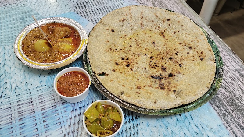 Mahaveer Rabri Bhandar - Mahaveer Rabri Bhandar Mishra Raja Ji Ka Rasta, Chandpole Bazar, Chandpole, Pink City, Jaipur, Rajasthan 302001, India