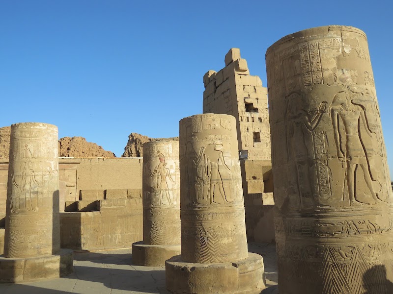 Kom Ombo Temple - Kom Ombo Temple, Nagoa Ash Shatb, Markaz Kom Ombo, Aswan Governorate 1281301, Egypt