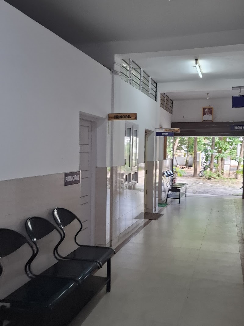 St. Joseph's College - St. Joseph's College, W7M6+QXX Catholic Centre, Junction, Thoppumpady, Kochi, Kerala 682005, India