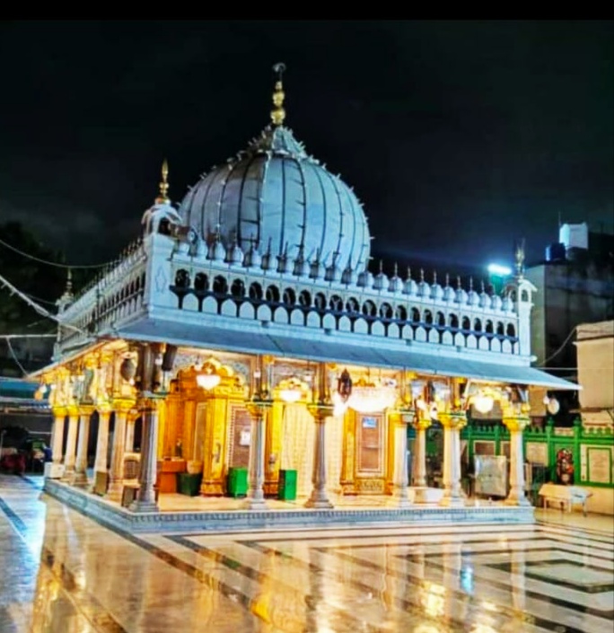 Dargah Nizamuddin Aulia - Dargah Nizamuddin Aulia B-27, Nizamuddin, Nizammudin West Slum, Nizamuddin West, New Delhi, Delhi 110013, India