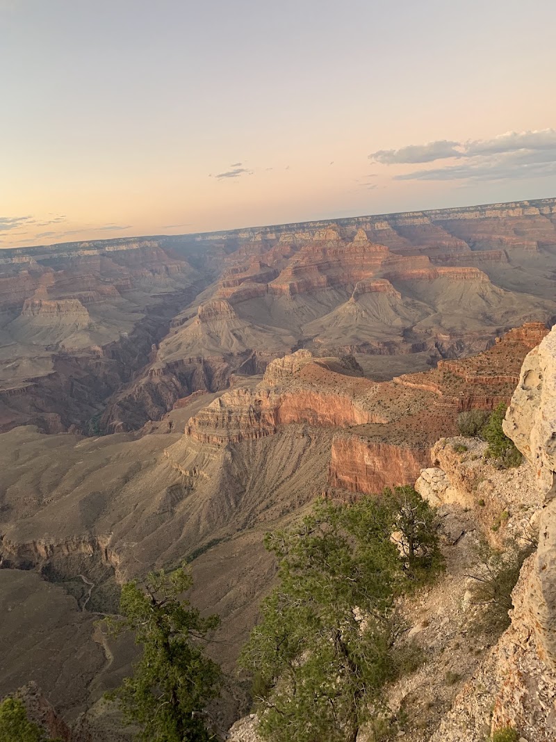 Mather Point - Mather Point Rim Trail, Grand Canyon Village, AZ 86023, USA