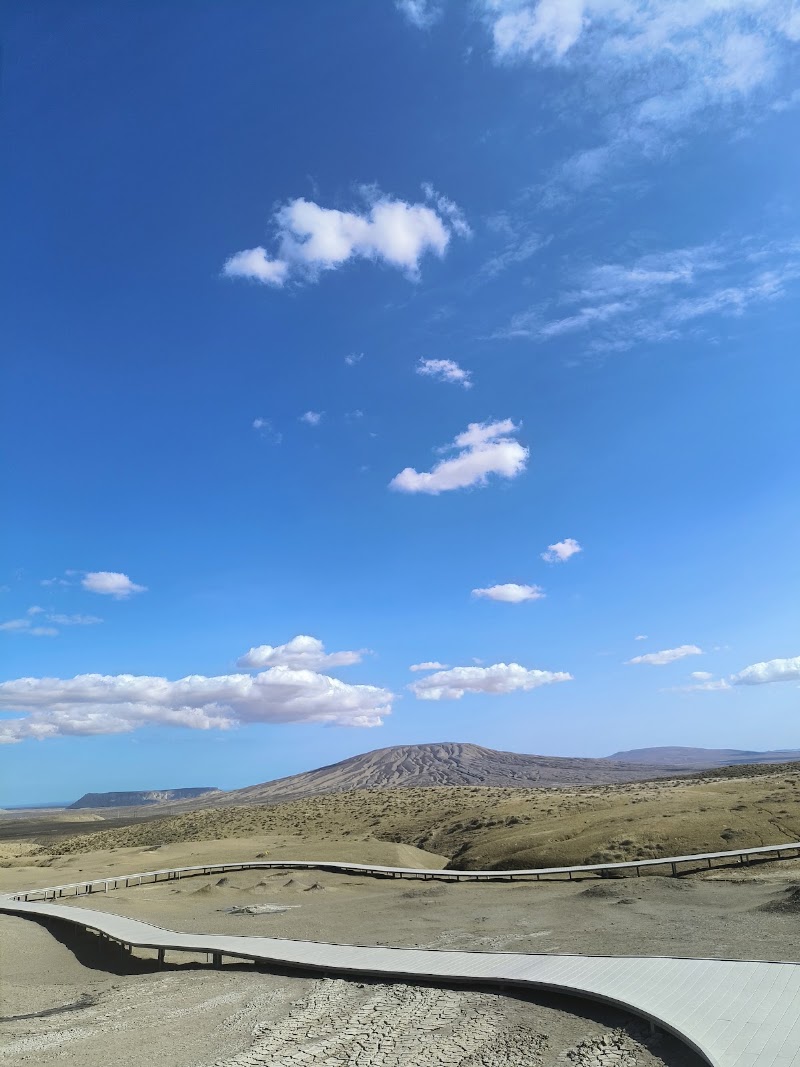 Gobustan & Mud Volcanoes tour - Gobustan & Mud Volcanoes tour AHmad Rajably 209a, 3/31 MZ PLAZA, Bakı, Azerbaijan